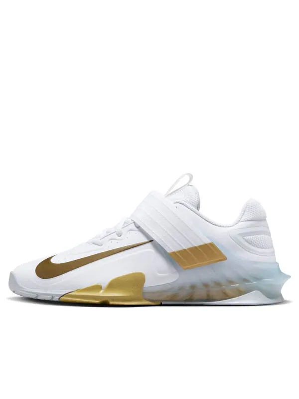 Кроссовки савалеос Nike — изображение 1 из 4, белый/золотистый