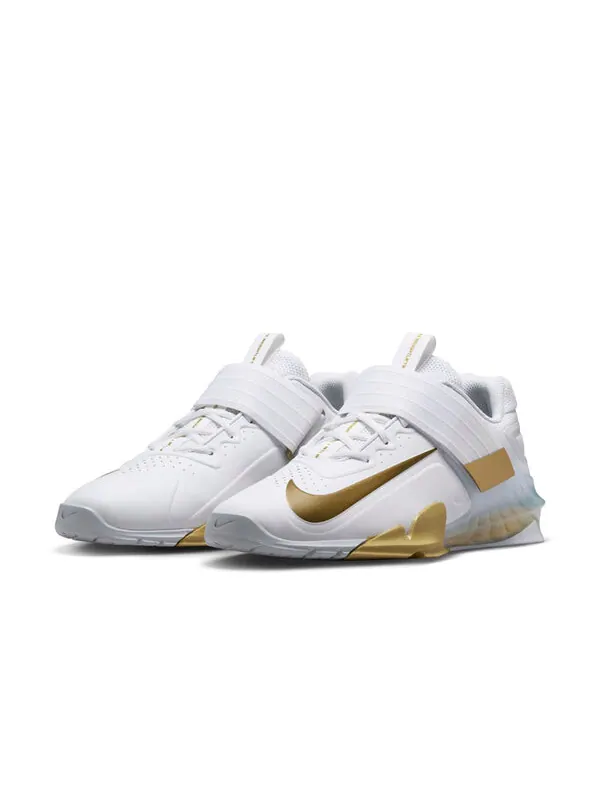 Кроссовки савалеос Nike — изображение 3 из 4, белый/золотистый