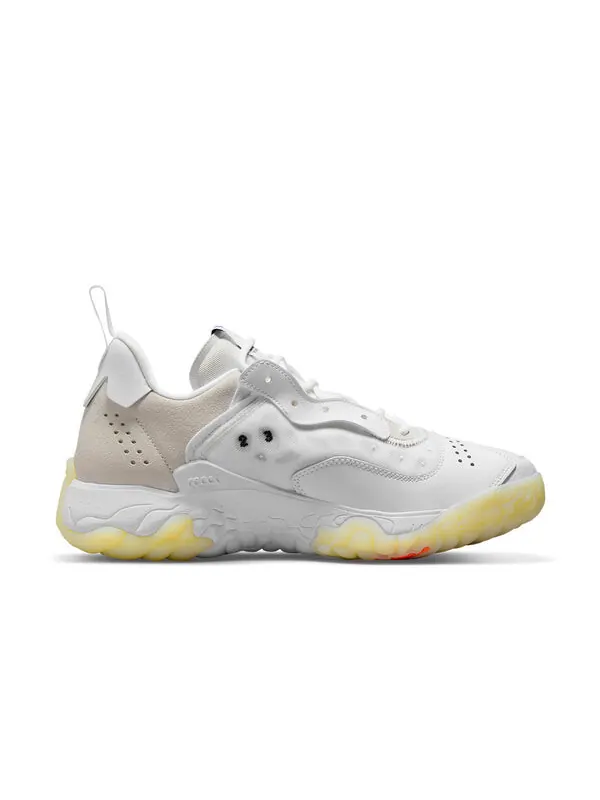 Кроссовки Air Jordan Delta 2 — изображение 2 из 4, белый
