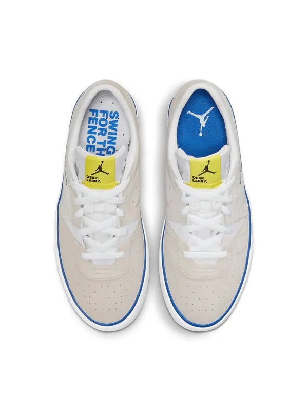 Кроссовки серия.01 Air Jordan — изображение 4 из 4, белый