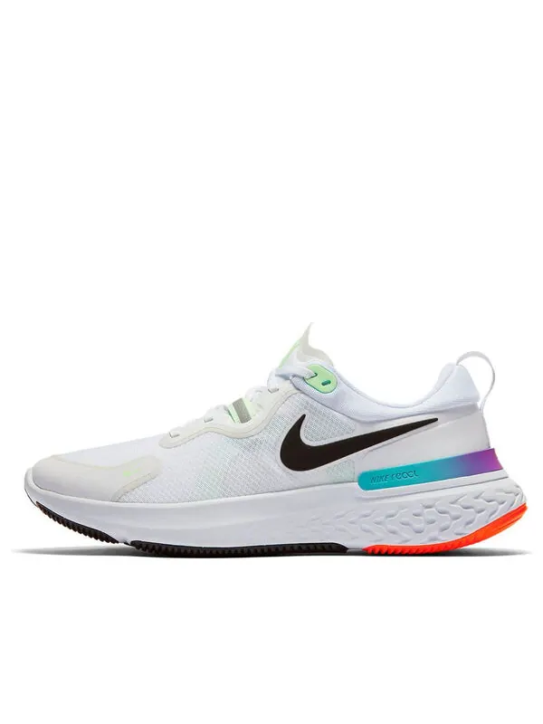 Кроссовки реагируют на милер Nike — изображение 1 из 4