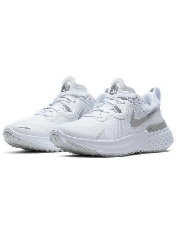 Кроссовки реагируют на милер Nike — изображение 3 из 4