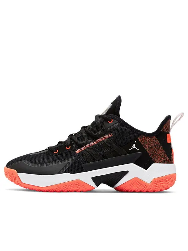 Кроссовки one take 2 pf russell westbrook2 competition оранжевый Air Jordan — изображение 1 из 4, черный/яркий/белый
