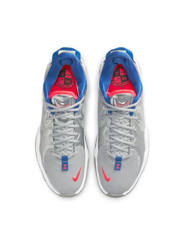 Кроссовки стр. 5 Nike — изображение 4 из 4, серебристый/розовый