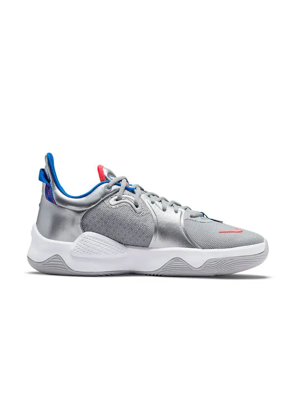 Кроссовки стр. 5 эп. Nike — изображение 2 из 4