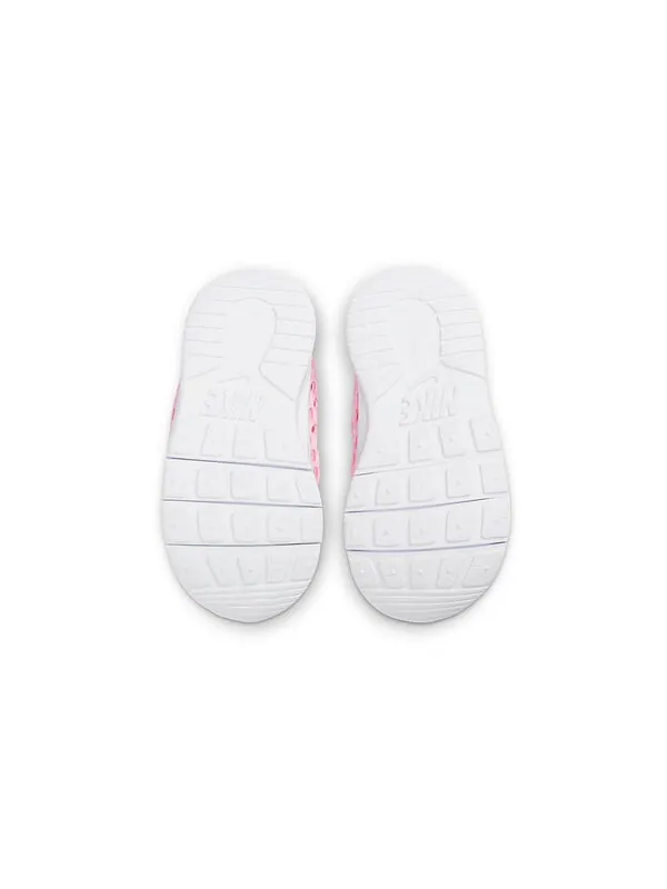 Кроссовки tanjun br bte для малышей Nike — изображение 4 из 4, белый/розовый