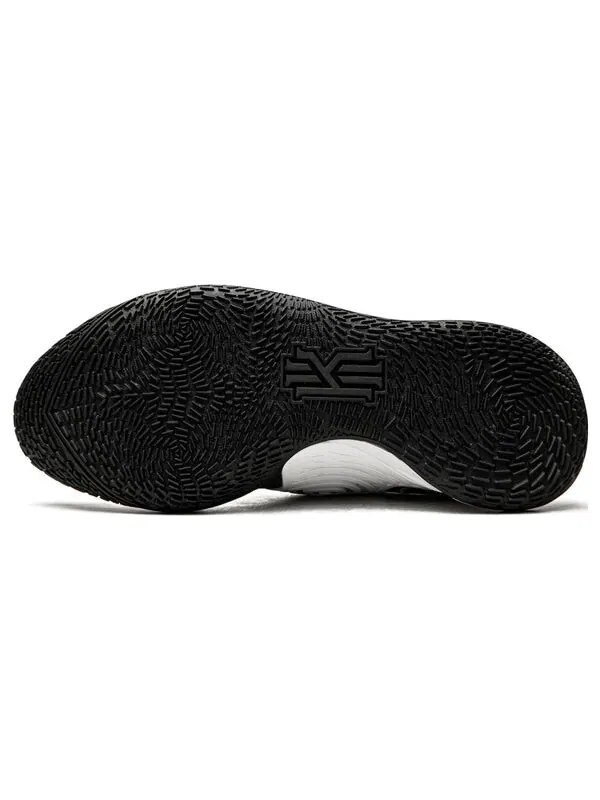 Кроссовки Nike Kyrie Low 3 TB 'Black White' — изображение 4 из 4, черный
