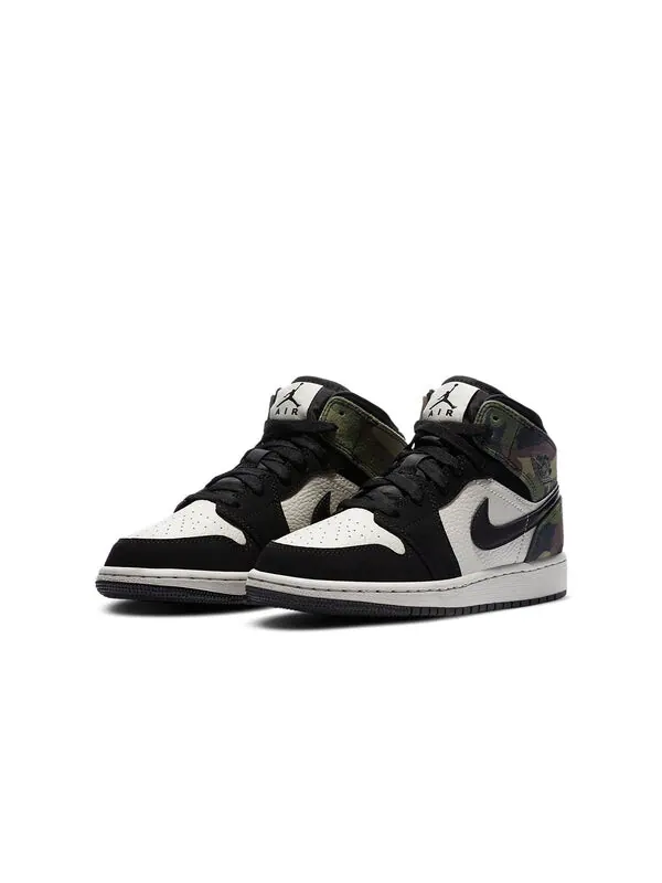 Кроссовки 1 средний размер Air Jordan — изображение 3 из 4, черный