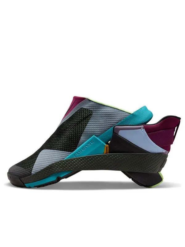 Кроссовки летят Nike — изображение 1 из 4, черный/фиолетовый