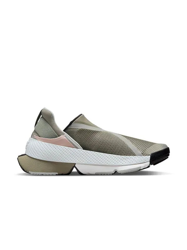 Кроссовки летят Nike — изображение 4 из 4, зеленый/розовый/белый