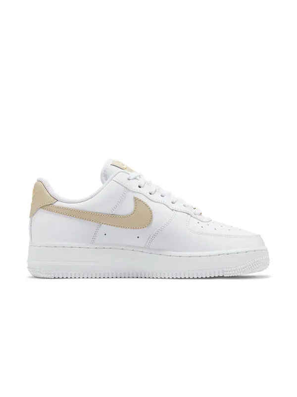Кроссовки air force 1 '07 essential 'white rattan' Nike — изображение 2 из 4, белый/золотистый