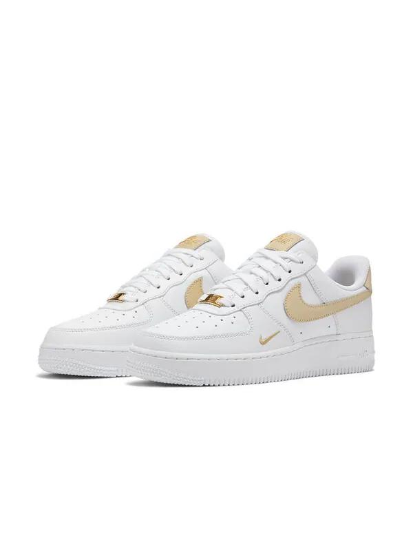 Кроссовки air force 1 '07 essential 'white rattan' Nike — изображение 3 из 4, белый/золотистый