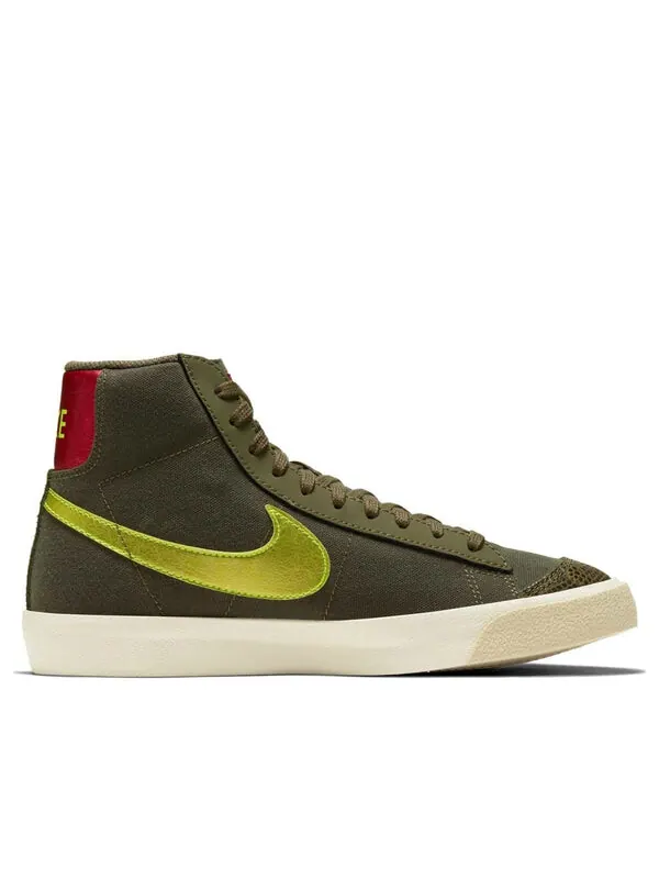 Кроссовки blazer mid '77 'olive snakeskin' Nike — изображение 2 из 4, оливковый зеленый