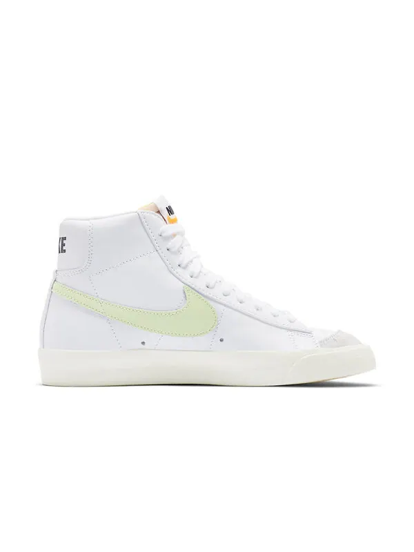 Кроссовки blazer mid '77 'barely volt' Nike — изображение 2 из 4, белый/желтый