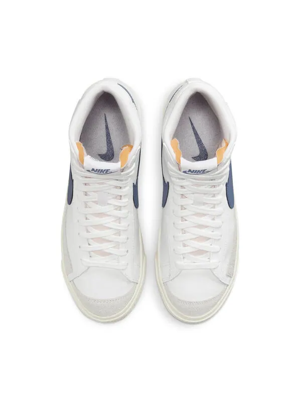 Кроссовки blazer mid '77 'diffused blue' Nike — изображение 4 из 4, белый/синий