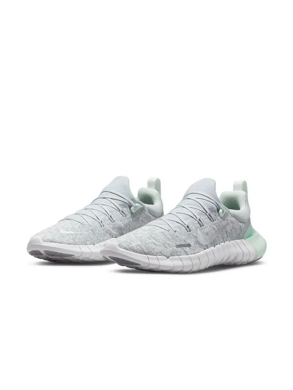 Кроссовки free rn 5.0 Nike — изображение 3 из 4, серый/зеленый