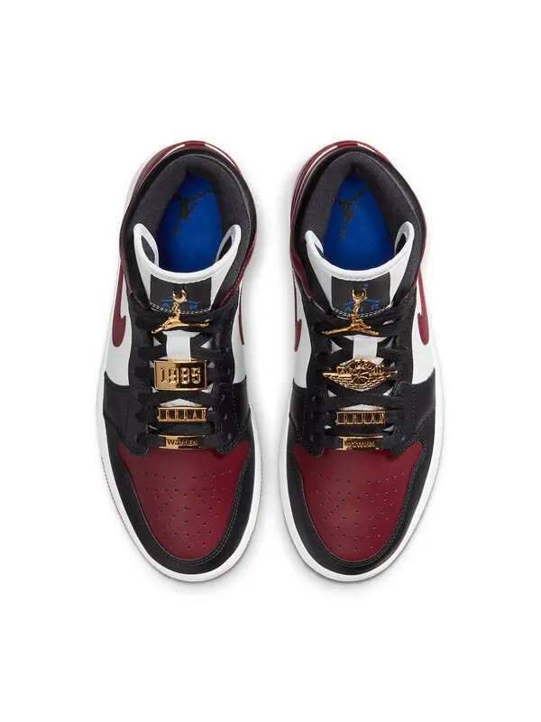 Кроссовки 1 средний размер Air Jordan — изображение 4 из 4, черный/темный/белый