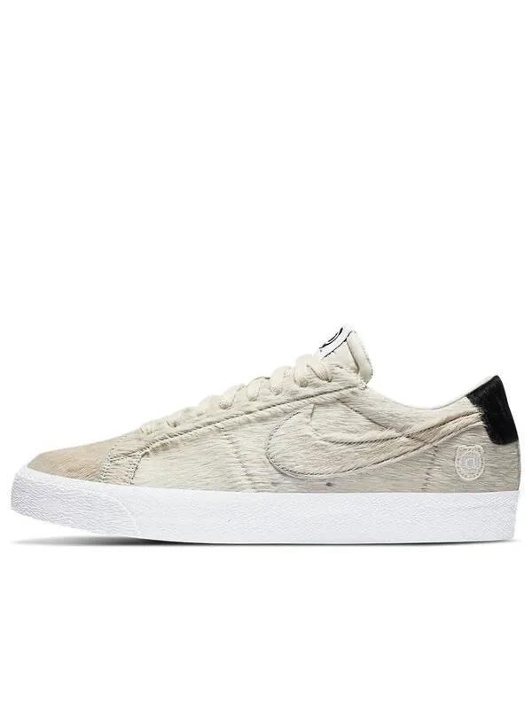 Кроссовки medicom toy x blazer низкие sb Nike — изображение 1 из 4, белый