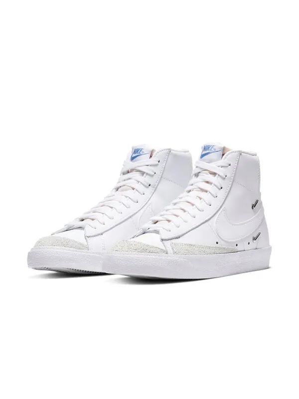 Кроссовки blazer mid '77 se 'sisterhood - white metallic silver' Nike — изображение 3 из 4, белый