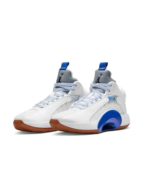 Кроссовки 35 Air Jordan — изображение 3 из 4, белый