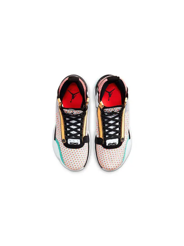 Кроссовки 34 Air Jordan — изображение 3 из 4, розовый/белый