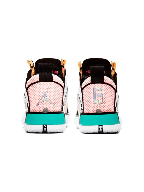 Кроссовки 34 Air Jordan — изображение 4 из 4, розовый/белый