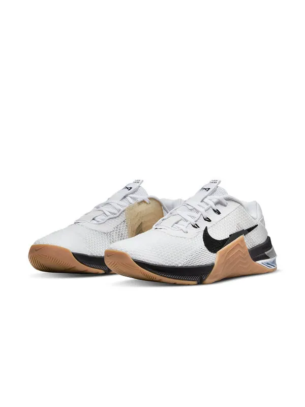 Кроссовки metcon 7 'white particle grey gum' Nike — изображение 3 из 4, белый