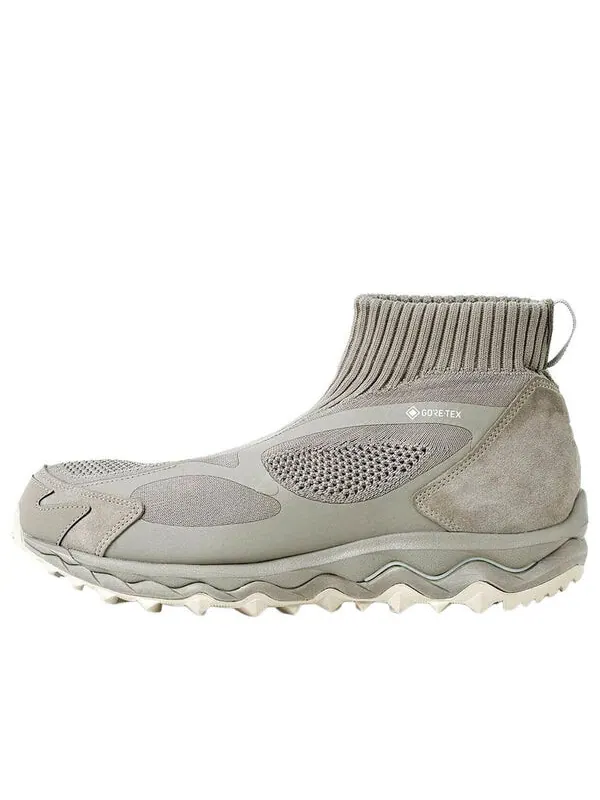 Кроссовки nonnative x wave mujin tl mid gtx 'grey' Mizuno — изображение 1 из 3, серый