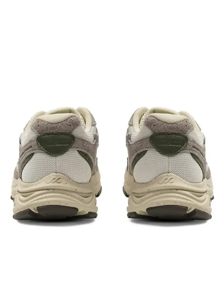 Беговые кроссовки Mizuno Racer S — изображение 5 из 5, серый