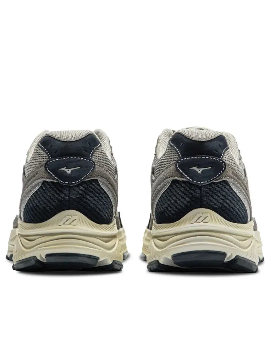 Кроссовки Mizuno Racer S 'Rock Grey' — изображение 4 из 5, серый