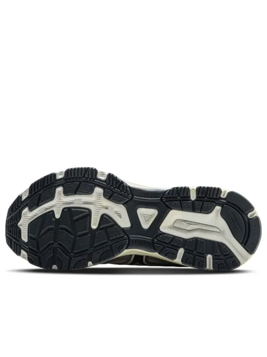 Кроссовки Mizuno Racer S 'Rock Grey' — изображение 5 из 5, серый