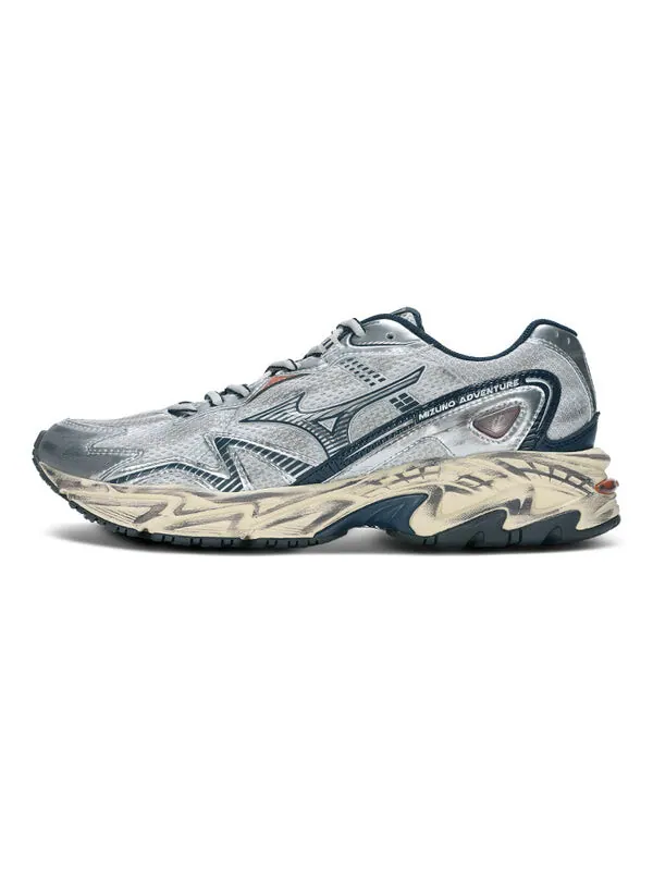 Кроссовки adventure 'silver navy' Mizuno — изображение 2 из 4, серебристый/темно-синий