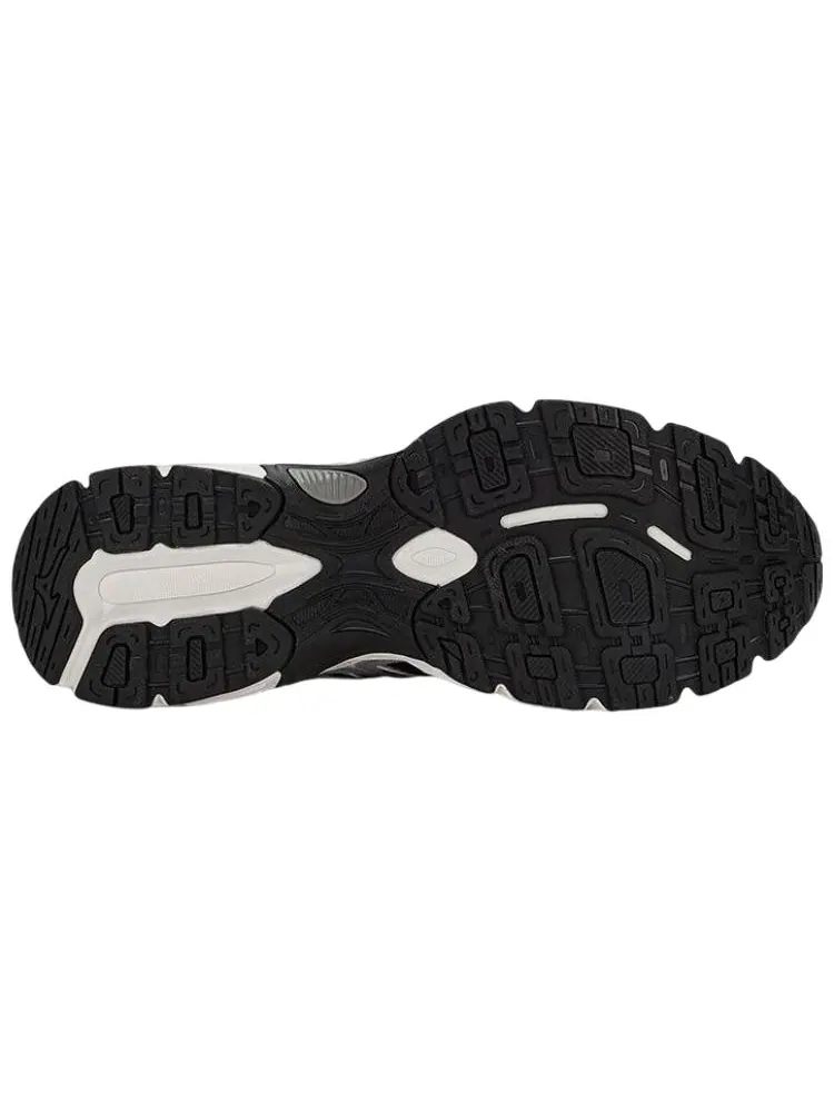 Беговые кроссовки Mizuno LG 2000 'Black White Silver' — изображение 5 из 5, черный