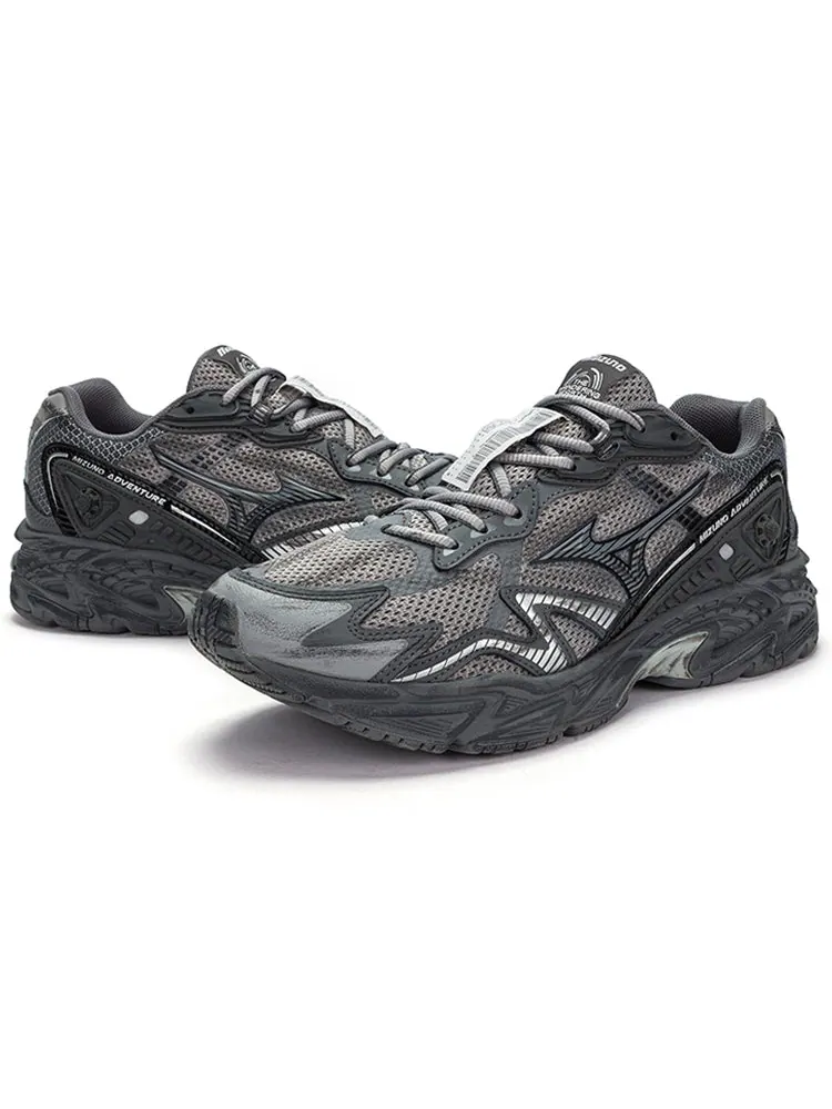 Кроссовки Mizuno Advtuenre Twe x Wandering Earth 'Grey Silver' — изображение 3 из 6, серый