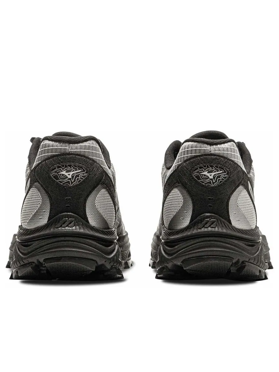 Кроссовки Mizuno Racer ADV 'Black Silver' — изображение 3 из 4, черный