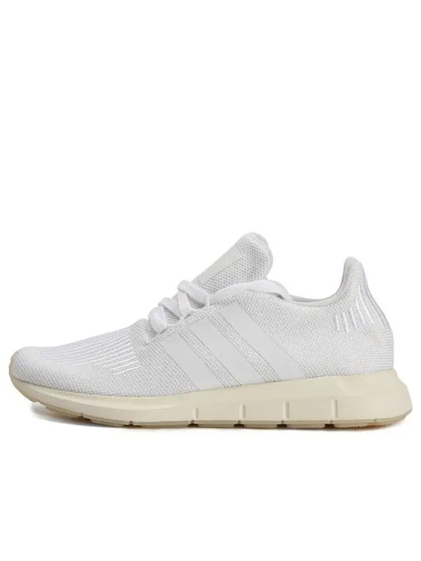 Кроссовки Swift Run Adidas — изображение 1 из 4, белый