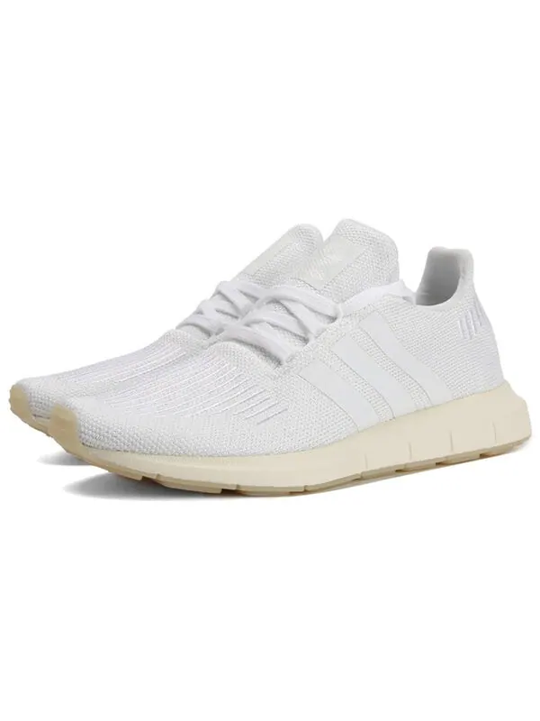 Кроссовки Swift Run Adidas — изображение 3 из 4, белый
