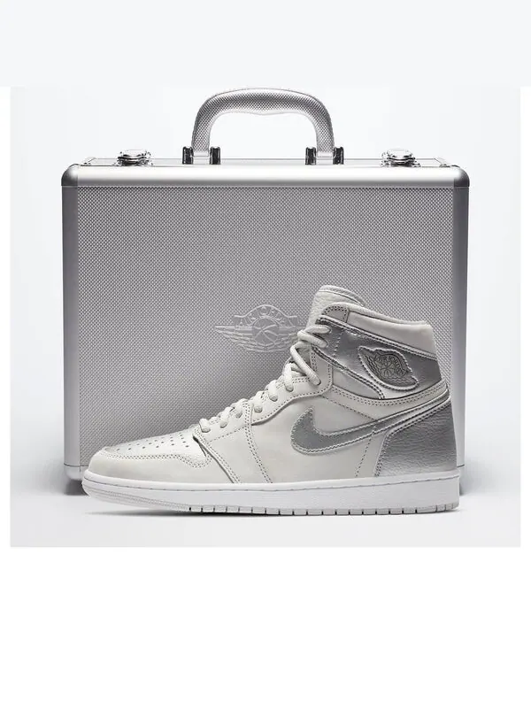 Кроссовки 1 ретро высокие og co.jp Air Jordan — изображение 1 из 4, серебряный