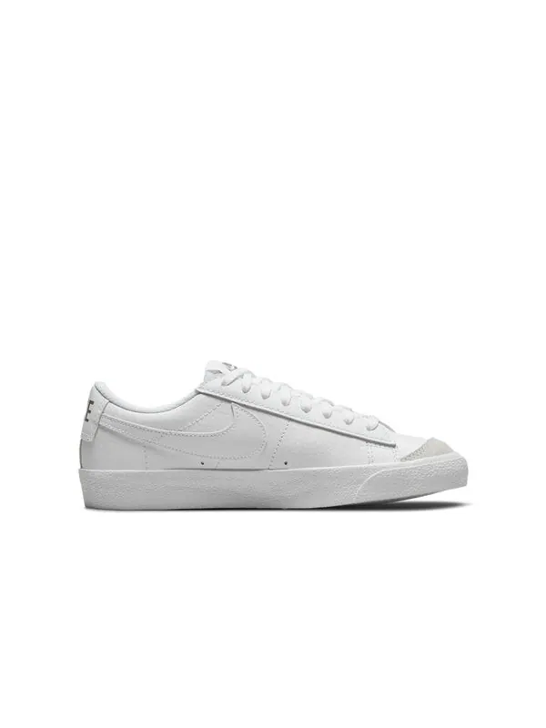 Кроссовки blazer low '77 'white flat pewter' Nike — изображение 2 из 4, белый