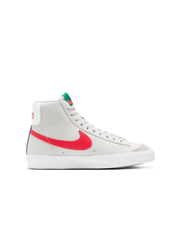 Кроссовки blazer mid '77 'platinum tint bright crimson' Nike — изображение 2 из 4