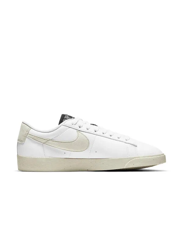 Кроссовки блейзер низкий se Nike — изображение 2 из 4, белый/черный