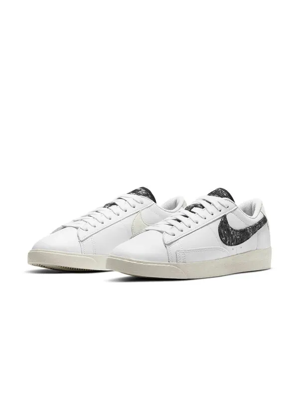 Кроссовки блейзер низкий se Nike — изображение 3 из 4, белый/черный