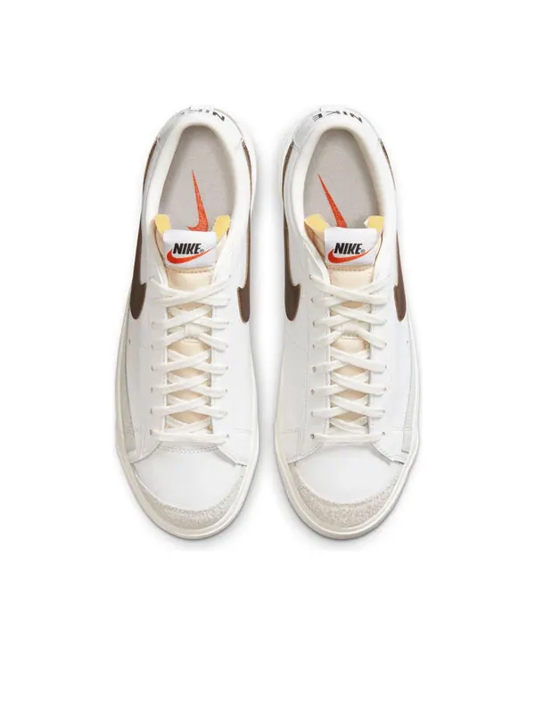 Кроссовки blazer low '77 vintage 'white chocolate' Nike — изображение 4 из 4, белый//белый