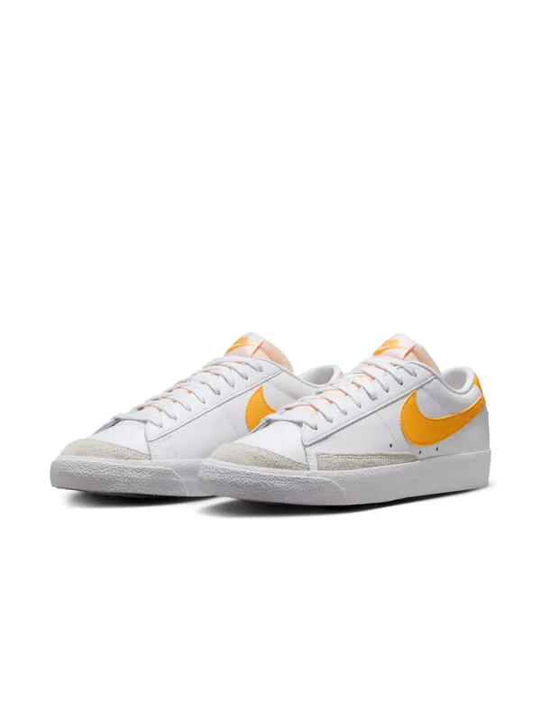 Кроссовки blazer low '77 vintage 'white university gold' Nike — изображение 3 из 4, белый//золотистый