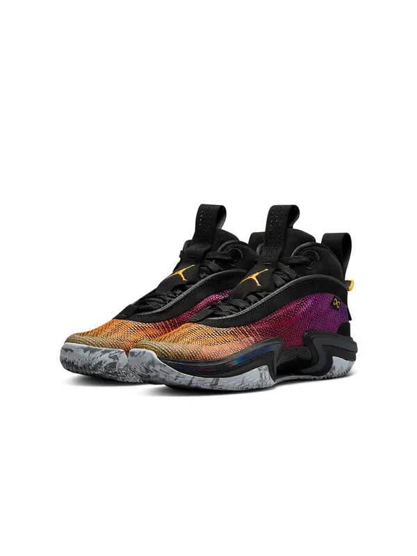 Кроссовки 36 Air Jordan — изображение 3 из 4, черный/оранжевый