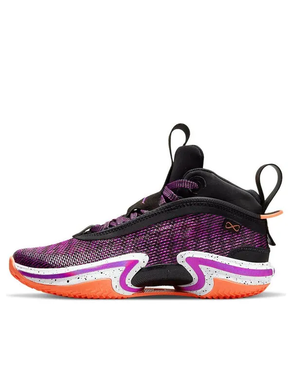 Кроссовки 36 Air Jordan — изображение 1 из 4