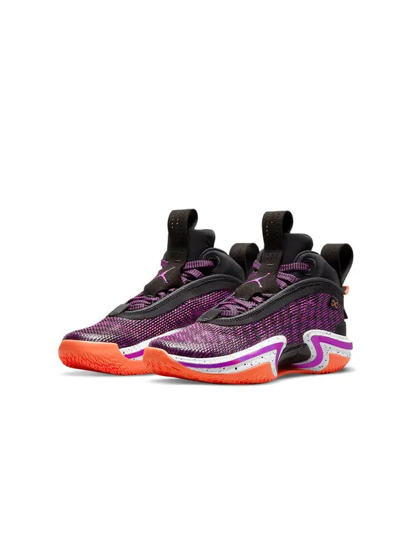 Кроссовки 36 Air Jordan — изображение 3 из 4