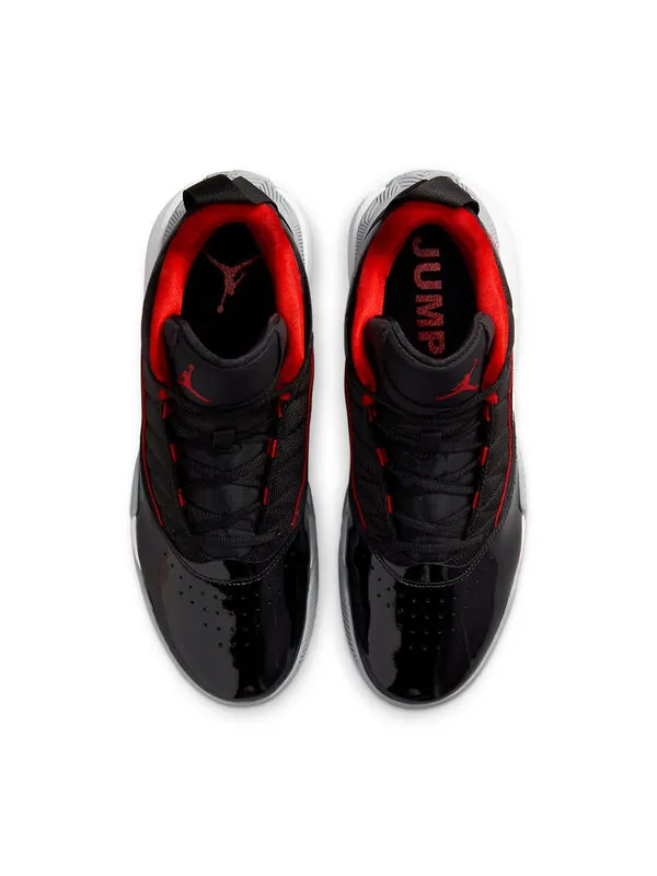 Кроссовки остаются верными Air Jordan — изображение 4 из 4, черный/красный