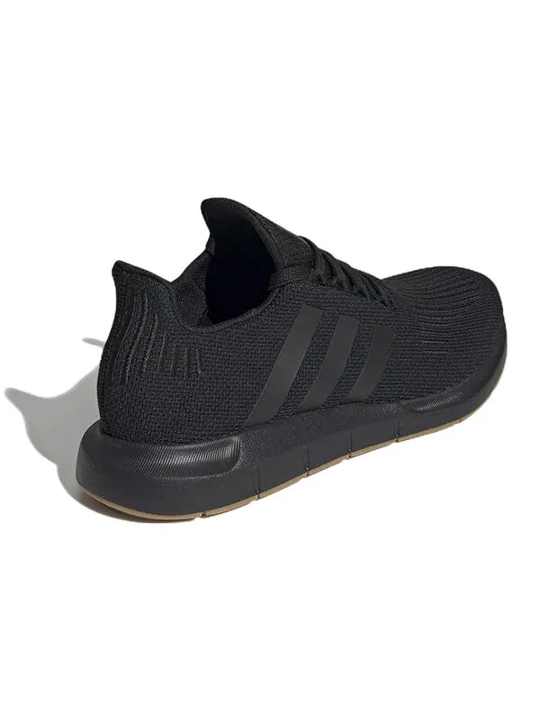Кроссовки Swift Run Adidas — изображение 4 из 4, черный