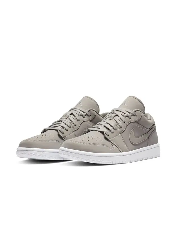 Кроссовки 1 низкие Air Jordan — изображение 3 из 4, серый/серый/белый